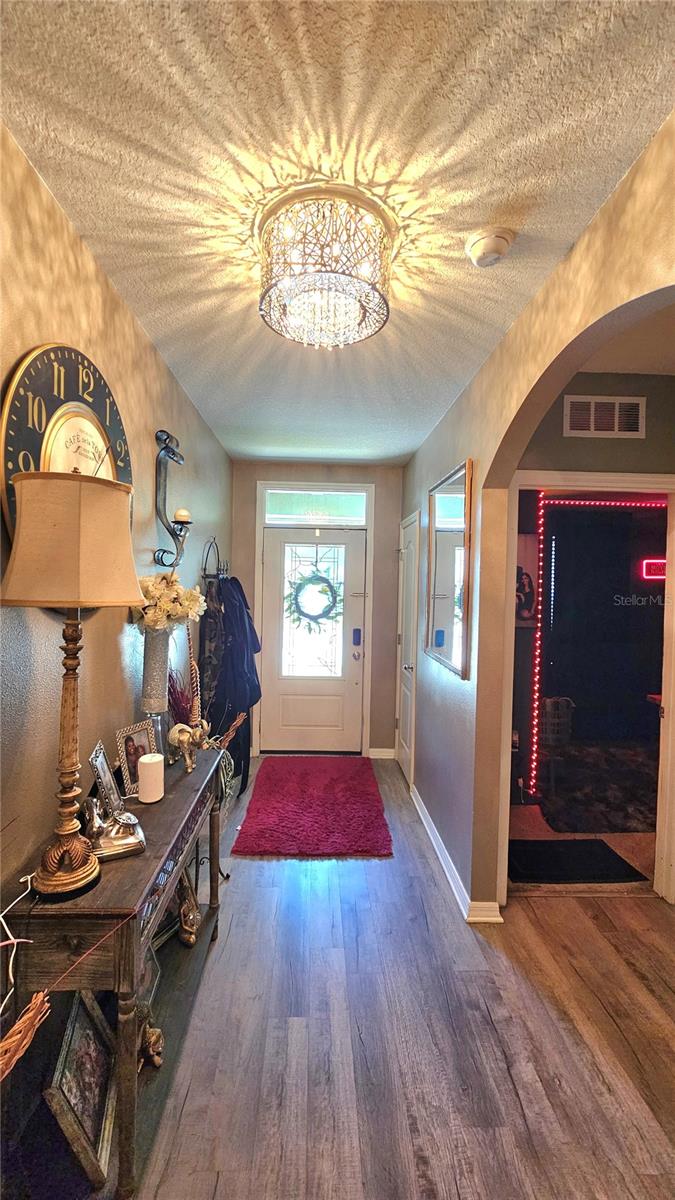 2459 VALHALLA DR, TAVARES, FL, 32778