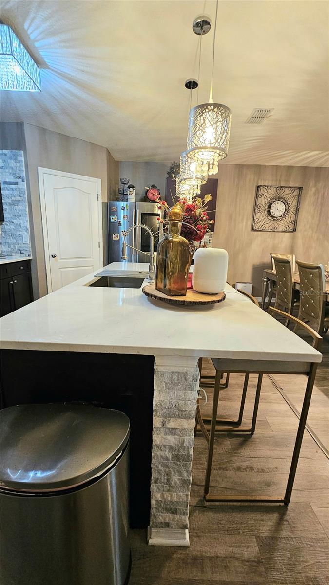 2459 VALHALLA DR, TAVARES, FL, 32778