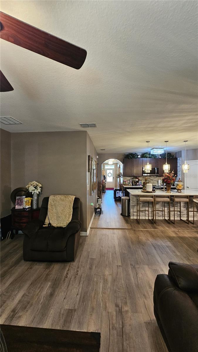 2459 VALHALLA DR, TAVARES, FL, 32778