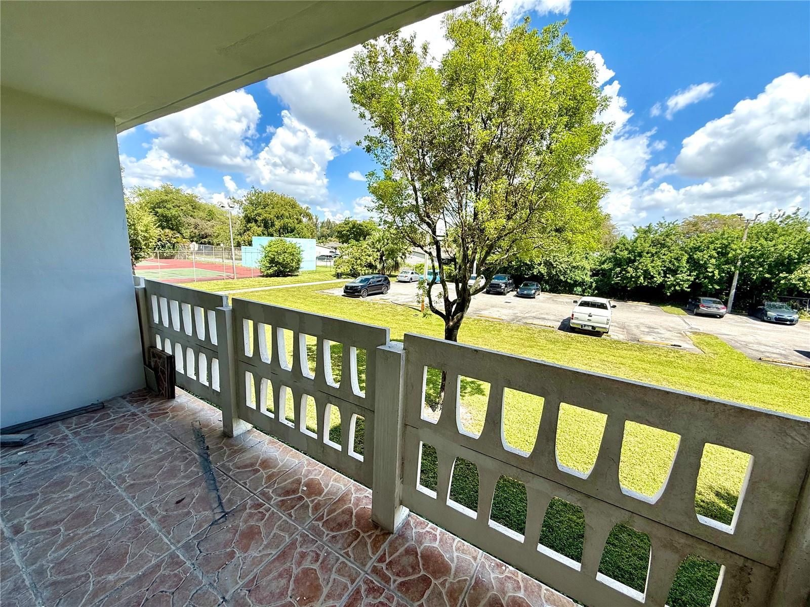 15600 NW 7TH AVE #211, MIAMI, FL, 33169