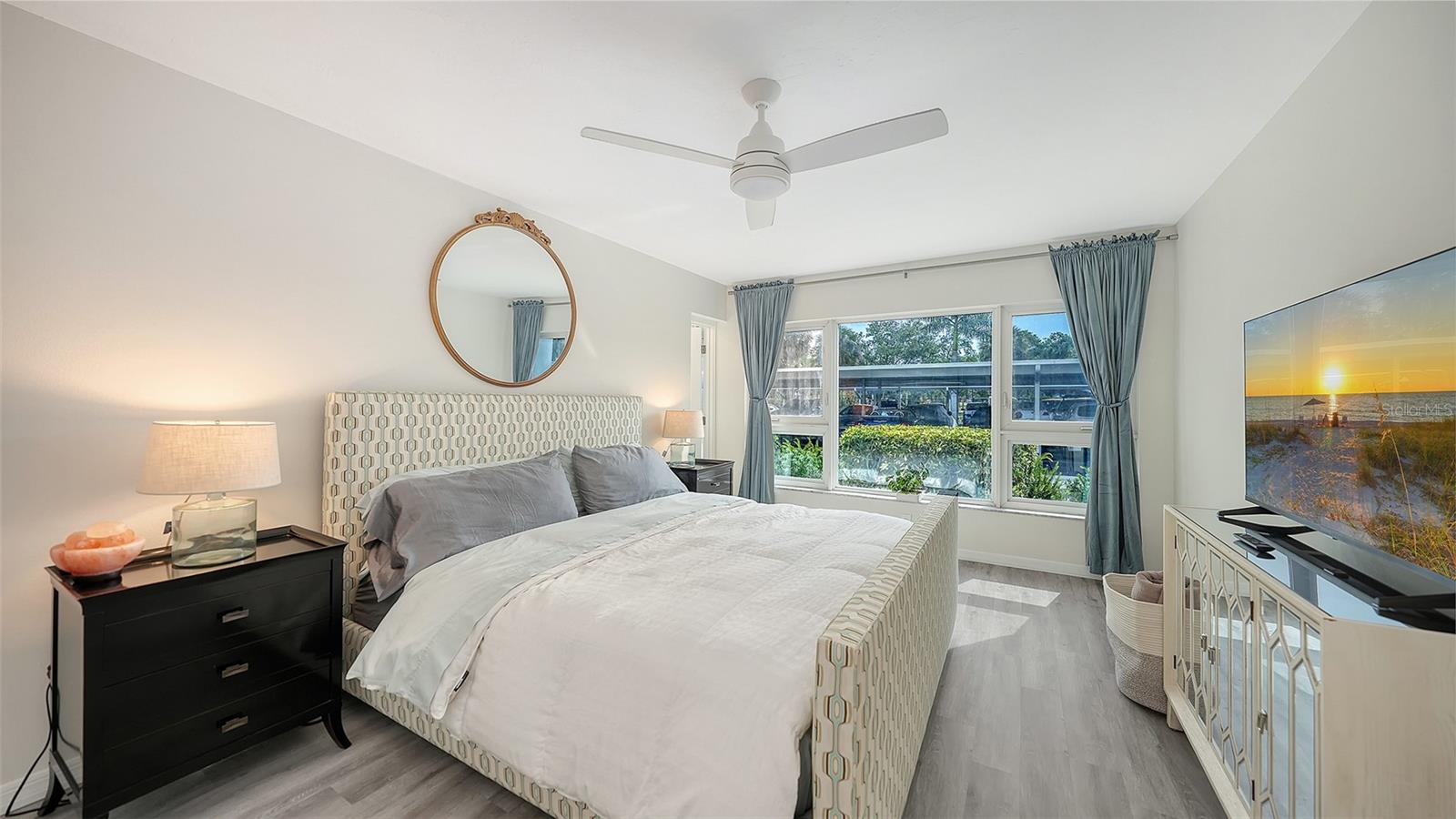 1100 IMPERIAL DR #108, SARASOTA, FL, 34236