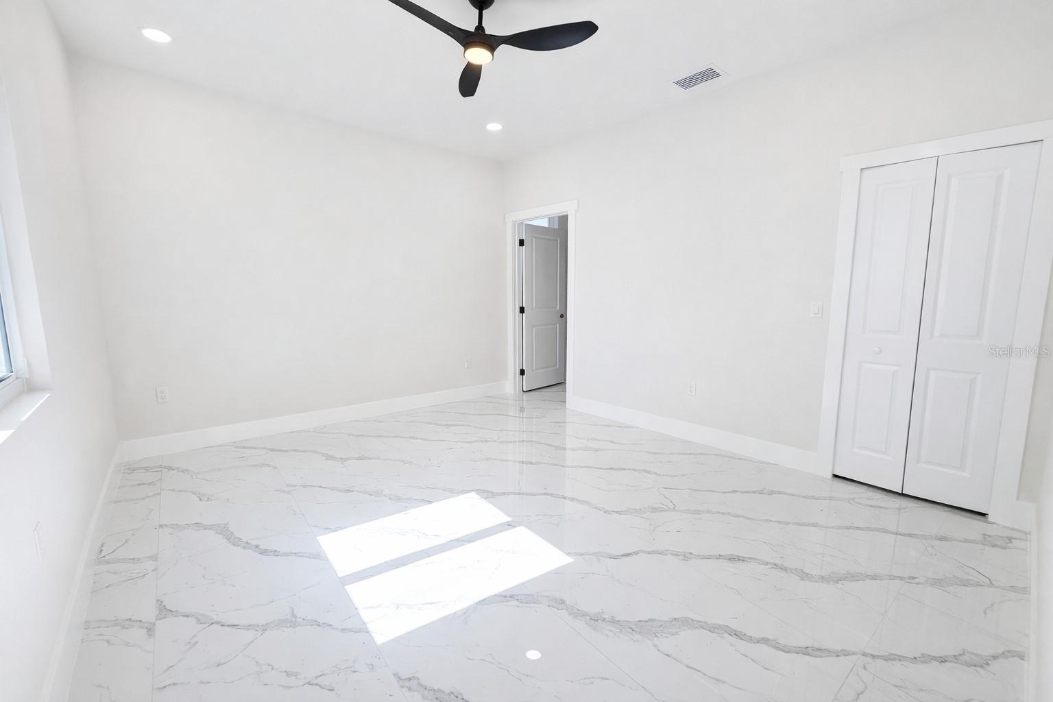 4820/4822 24TH ST SW, LEHIGH ACRES, FL, 33973