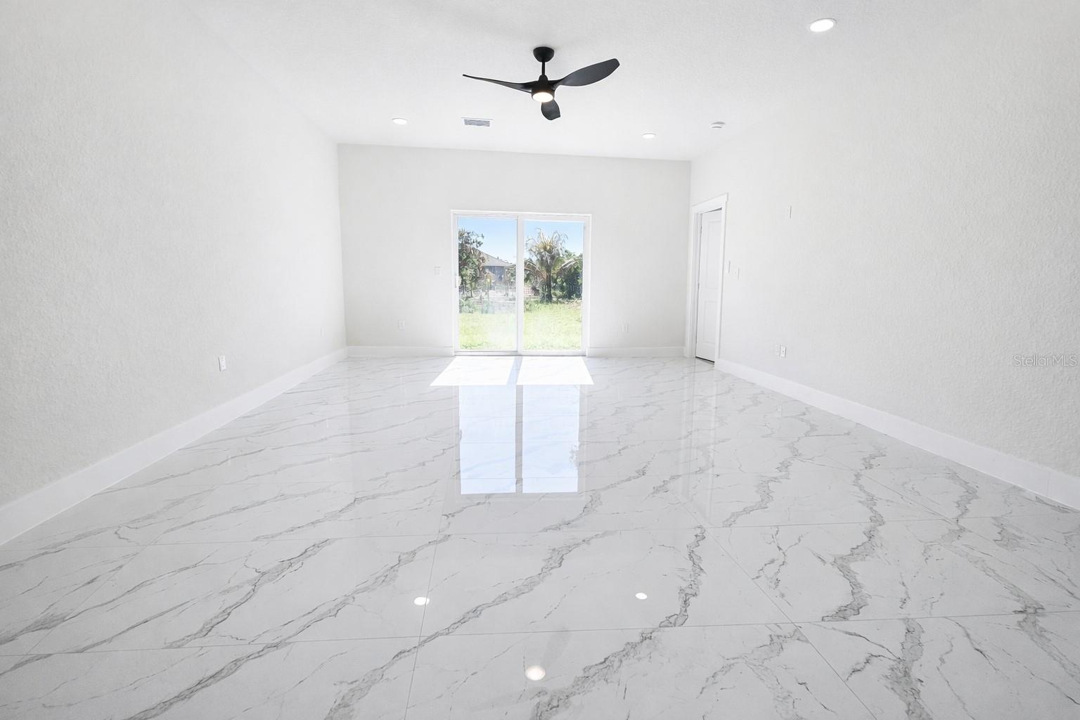 4820/4822 24TH ST SW, LEHIGH ACRES, FL, 33973
