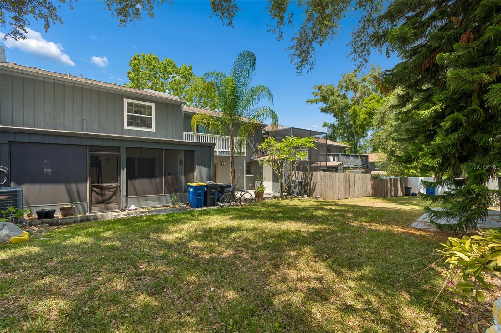 1319 ABBEY CRESCENT LN, CLEARWATER, FL, 33759