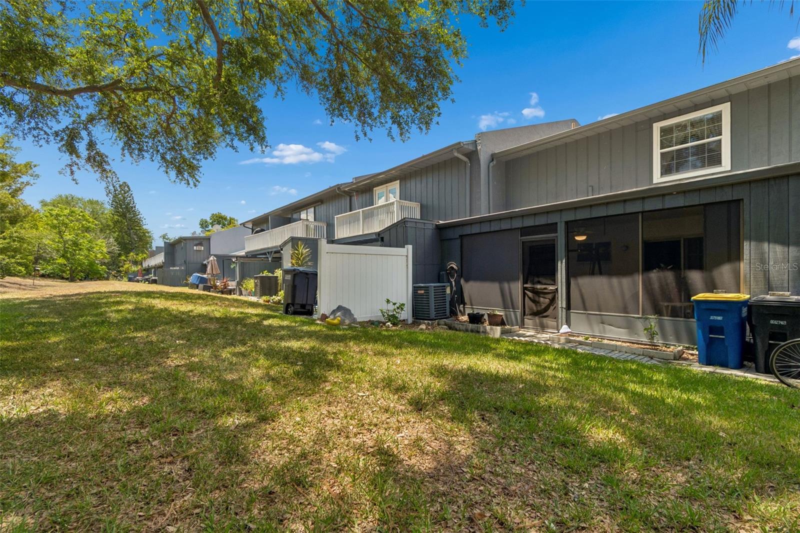1319 ABBEY CRESCENT LN, CLEARWATER, FL, 33759