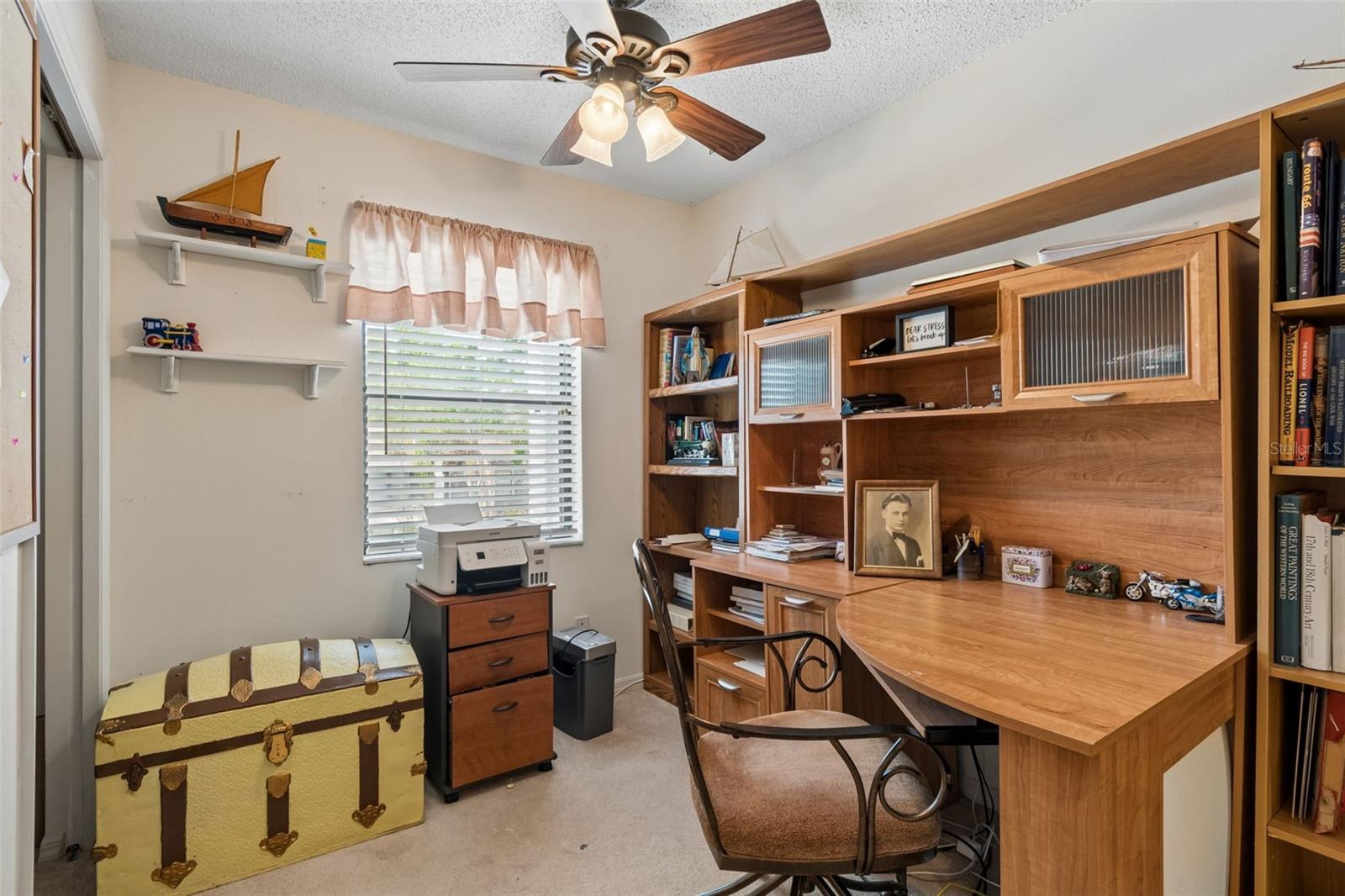 1319 ABBEY CRESCENT LN, CLEARWATER, FL, 33759