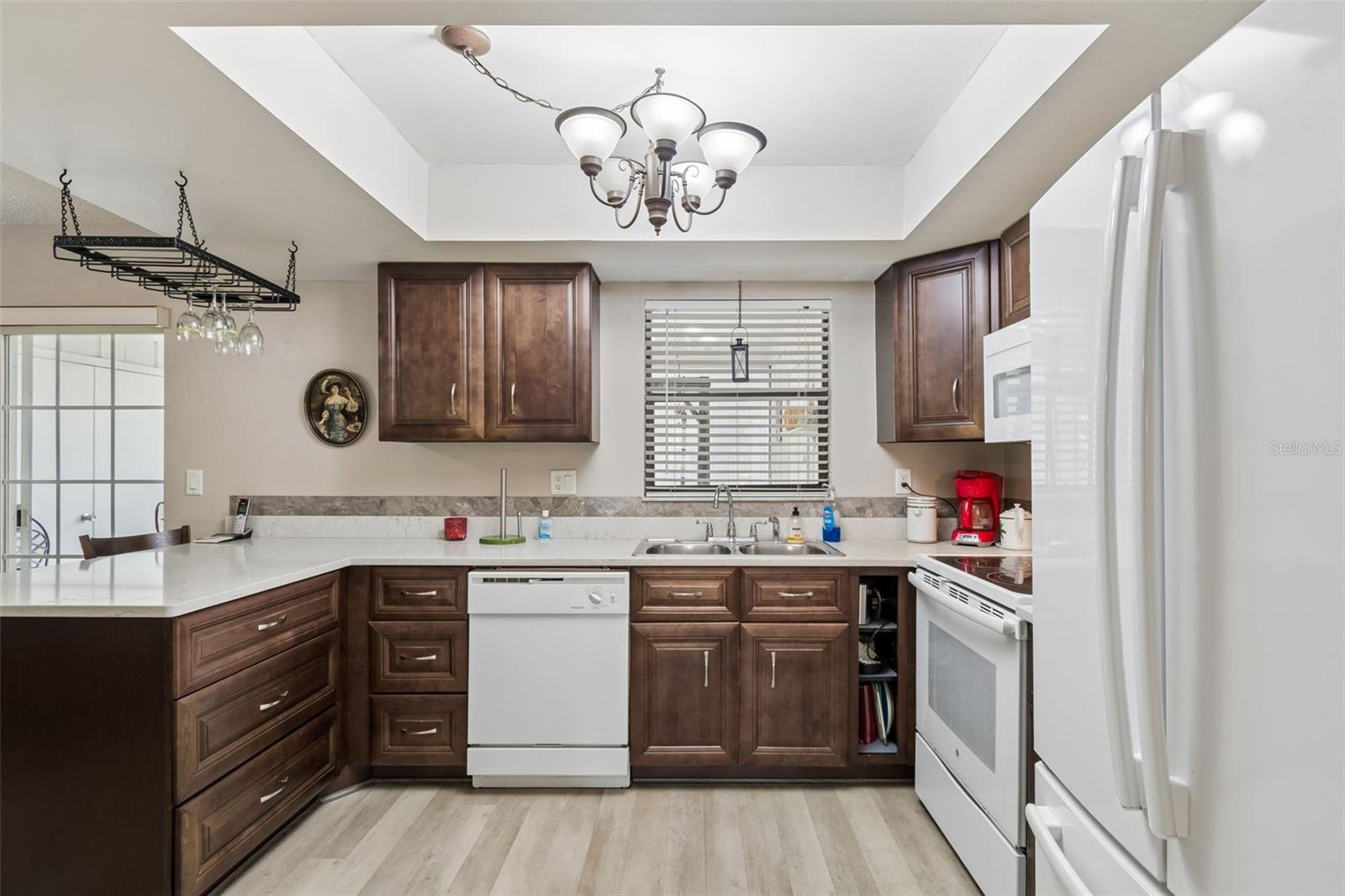 1319 ABBEY CRESCENT LN, CLEARWATER, FL, 33759