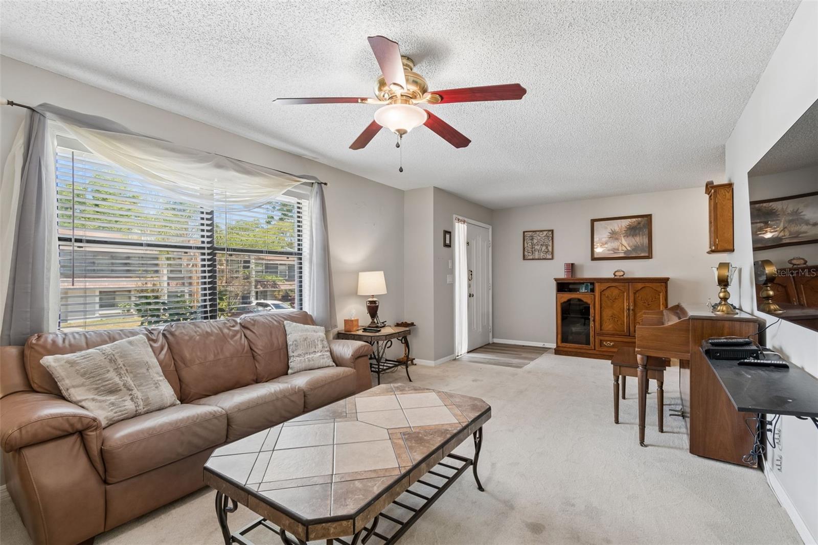 1319 ABBEY CRESCENT LN, CLEARWATER, FL, 33759