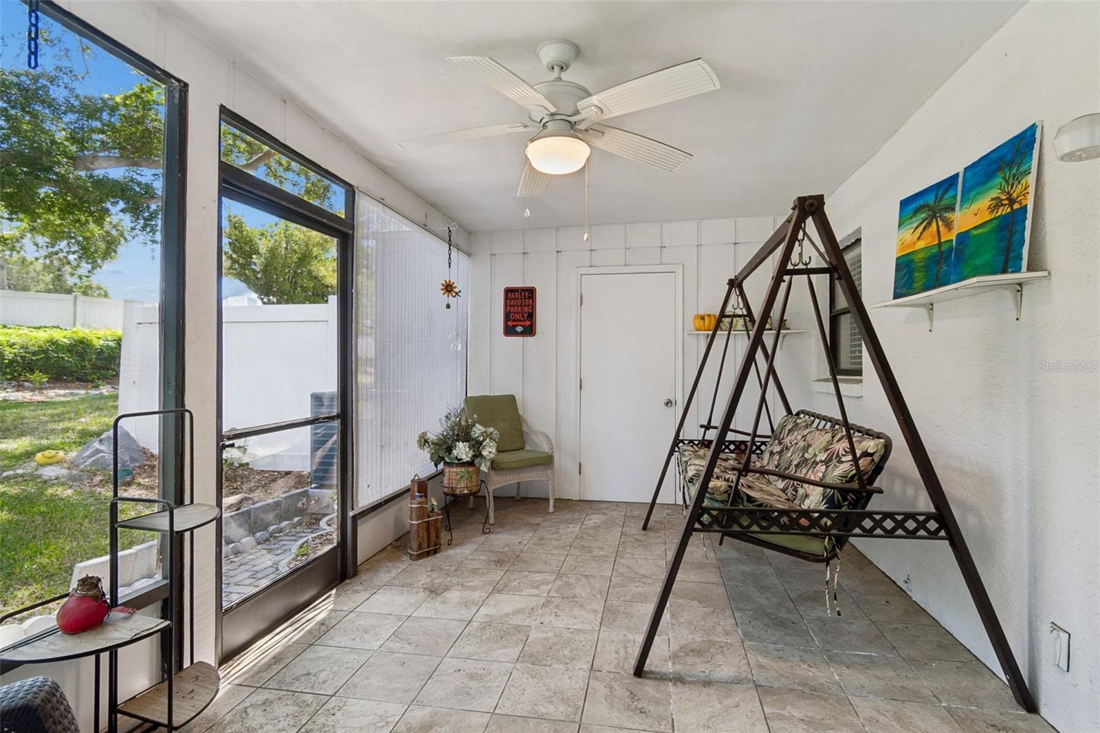 1319 ABBEY CRESCENT LN, CLEARWATER, FL, 33759