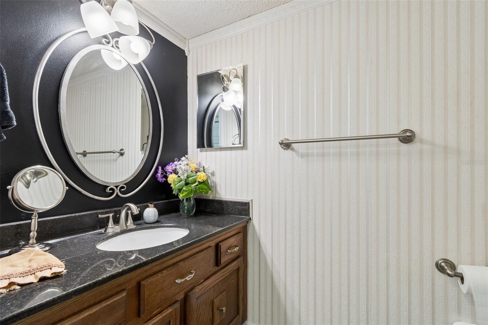 1319 ABBEY CRESCENT LN, CLEARWATER, FL, 33759