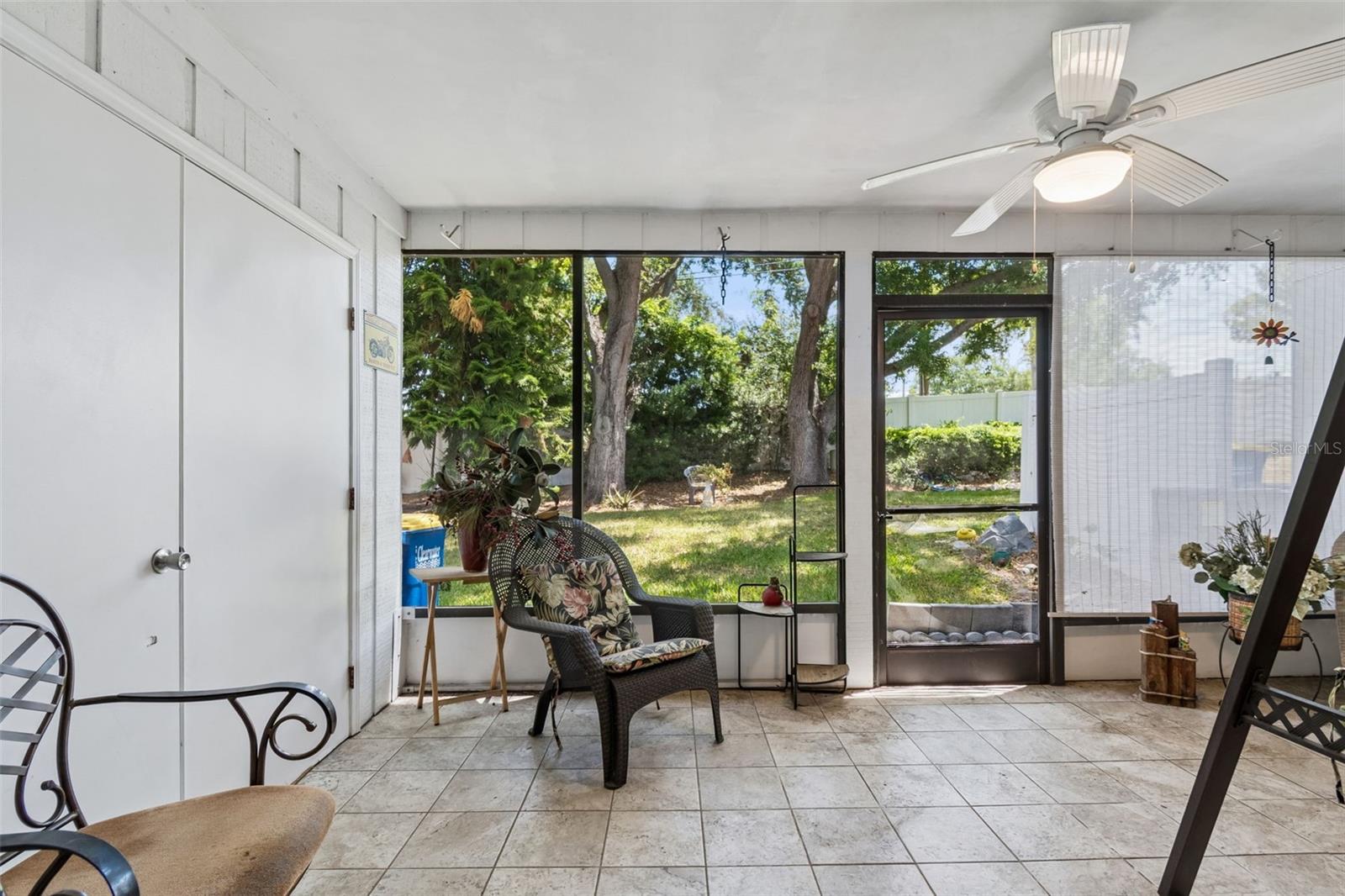 1319 ABBEY CRESCENT LN, CLEARWATER, FL, 33759