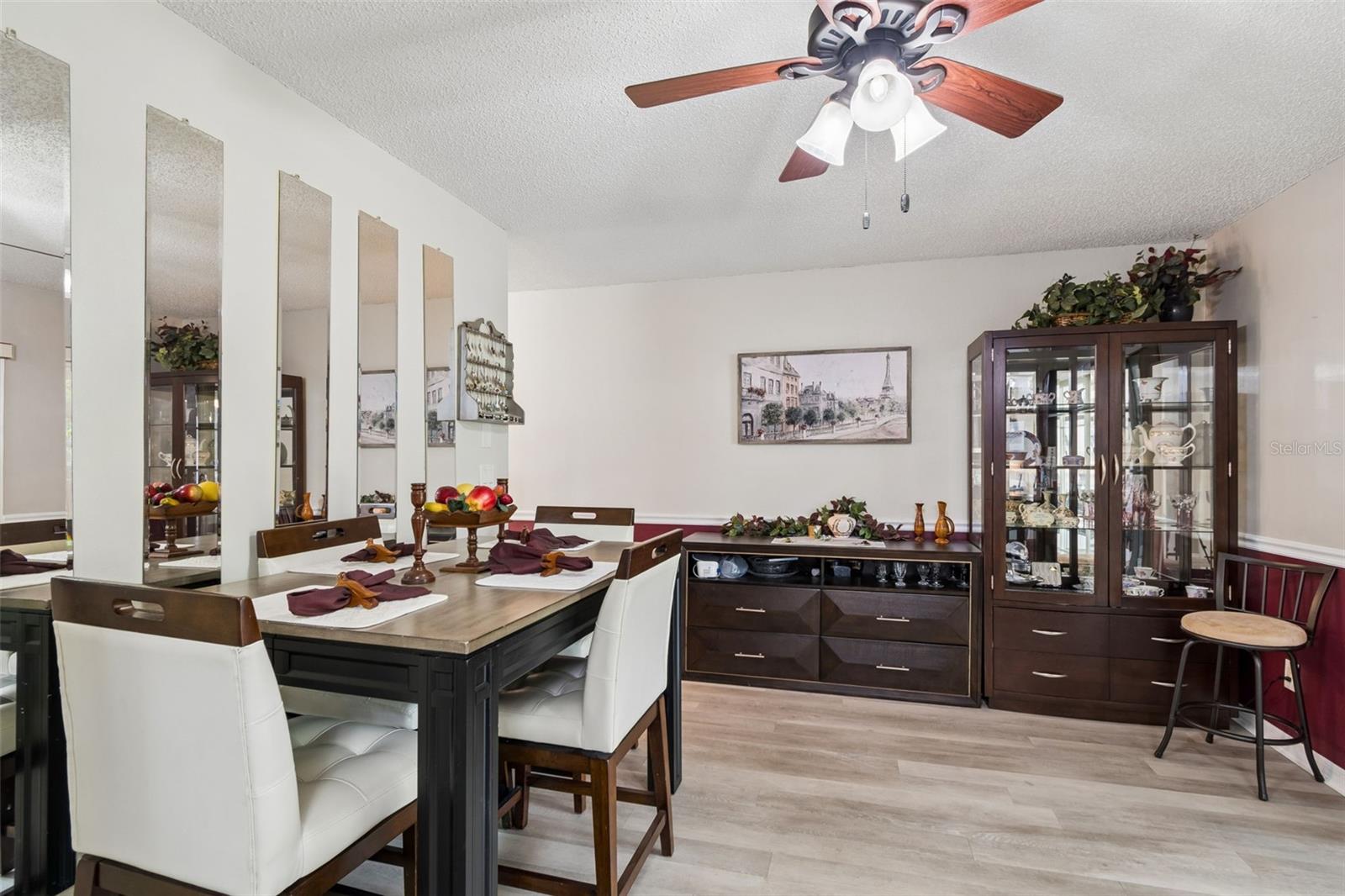 1319 ABBEY CRESCENT LN, CLEARWATER, FL, 33759
