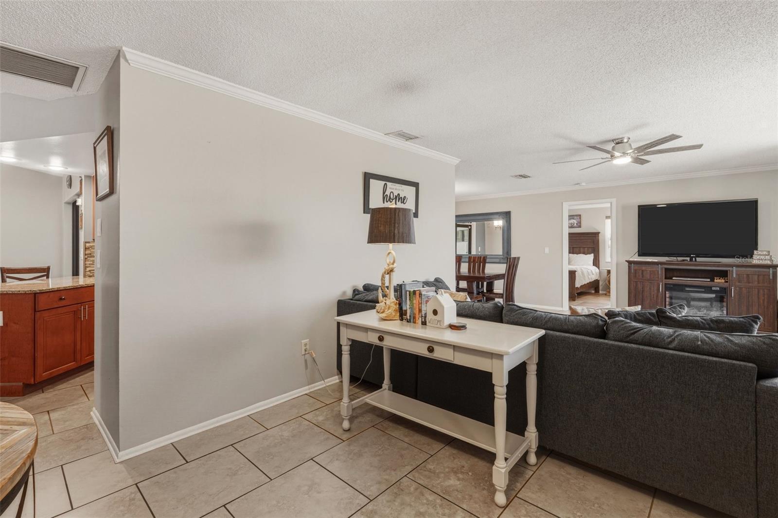 200 BELAIRE CT, PUNTA GORDA, FL, 33950