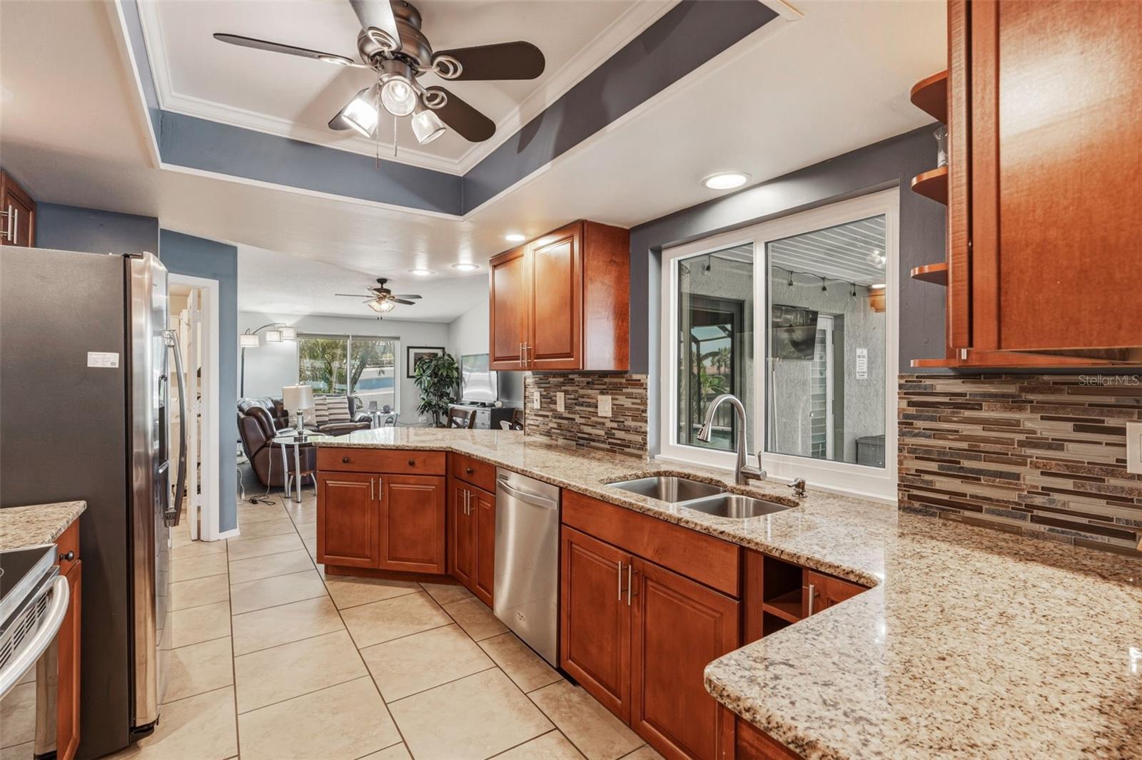 200 BELAIRE CT, PUNTA GORDA, FL, 33950