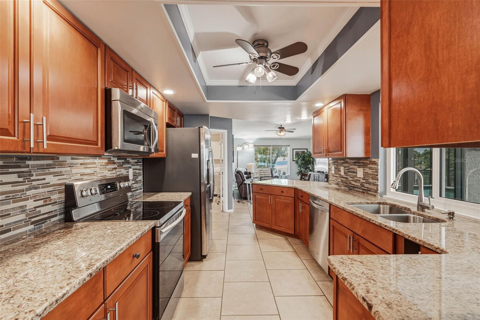 200 BELAIRE CT, PUNTA GORDA, FL, 33950