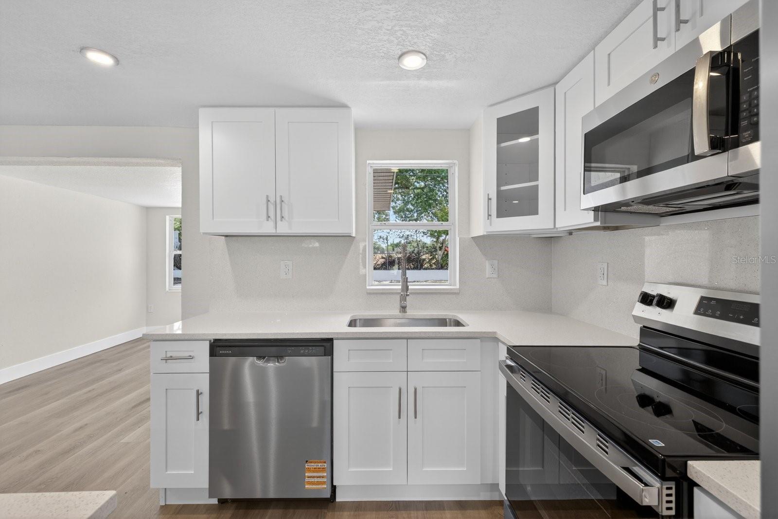 3851 SATURN DR, NEW PORT RICHEY, FL, 34652