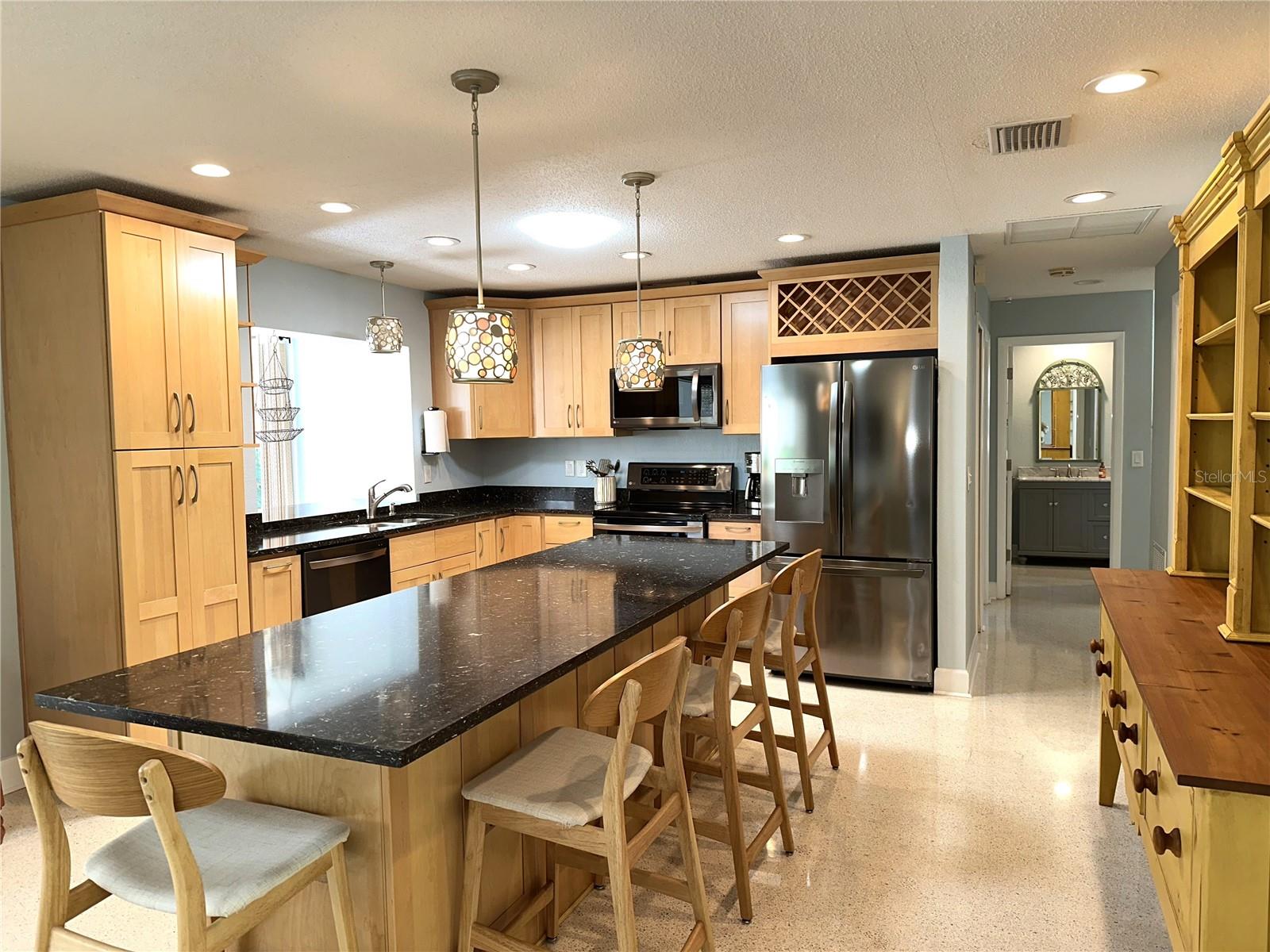 1883 RIVIERA CIR, SARASOTA, FL, 34232