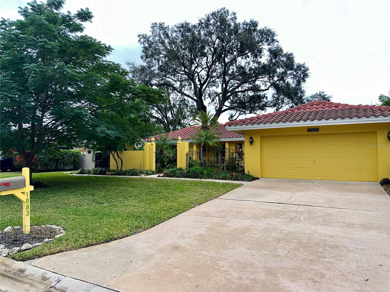 1883 RIVIERA CIR, SARASOTA, FL, 34232