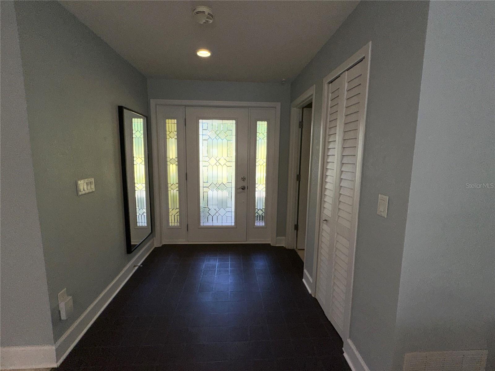 1883 RIVIERA CIR, SARASOTA, FL, 34232