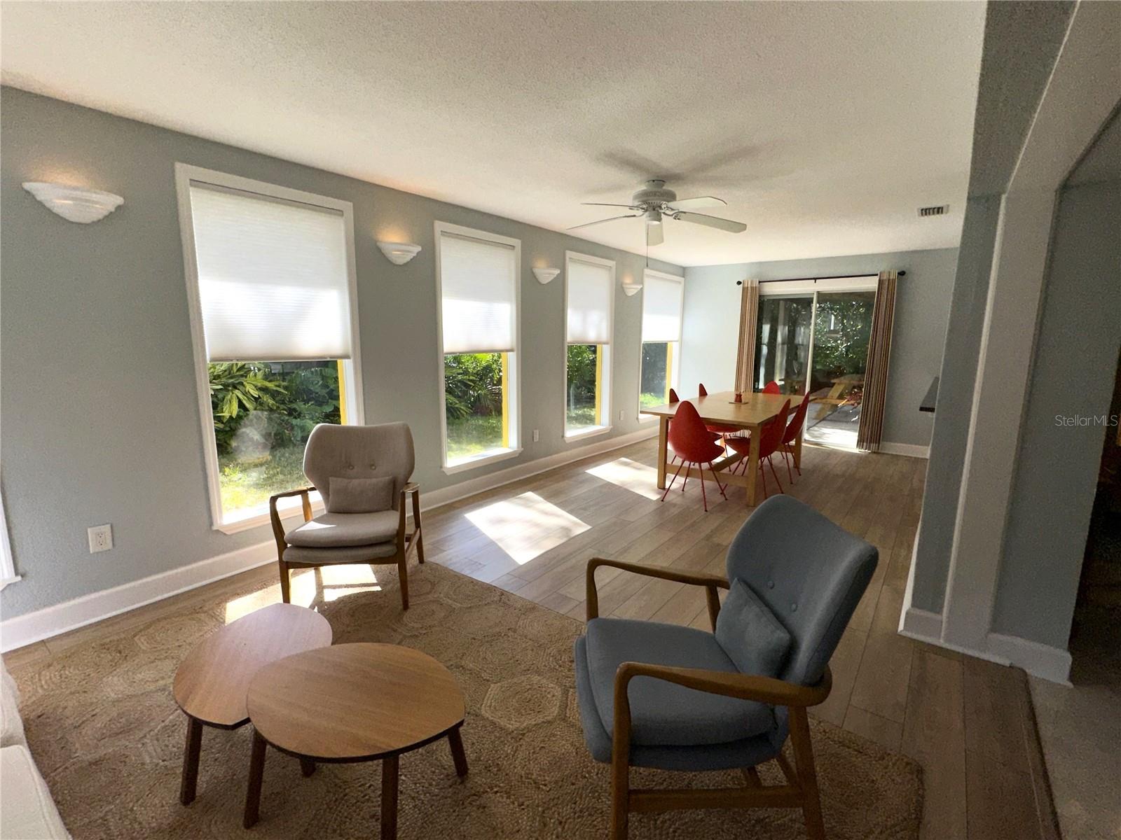 1883 RIVIERA CIR, SARASOTA, FL, 34232