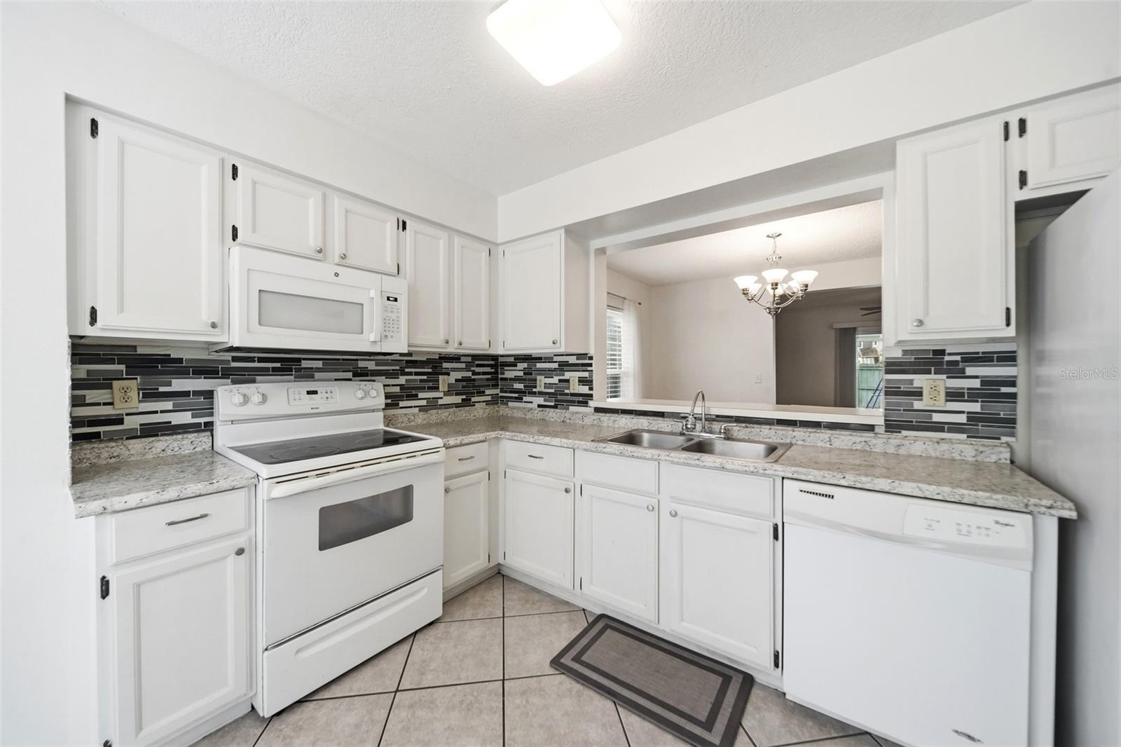 585 SHADOW GLENN PL, WINTER SPRINGS, FL, 32708