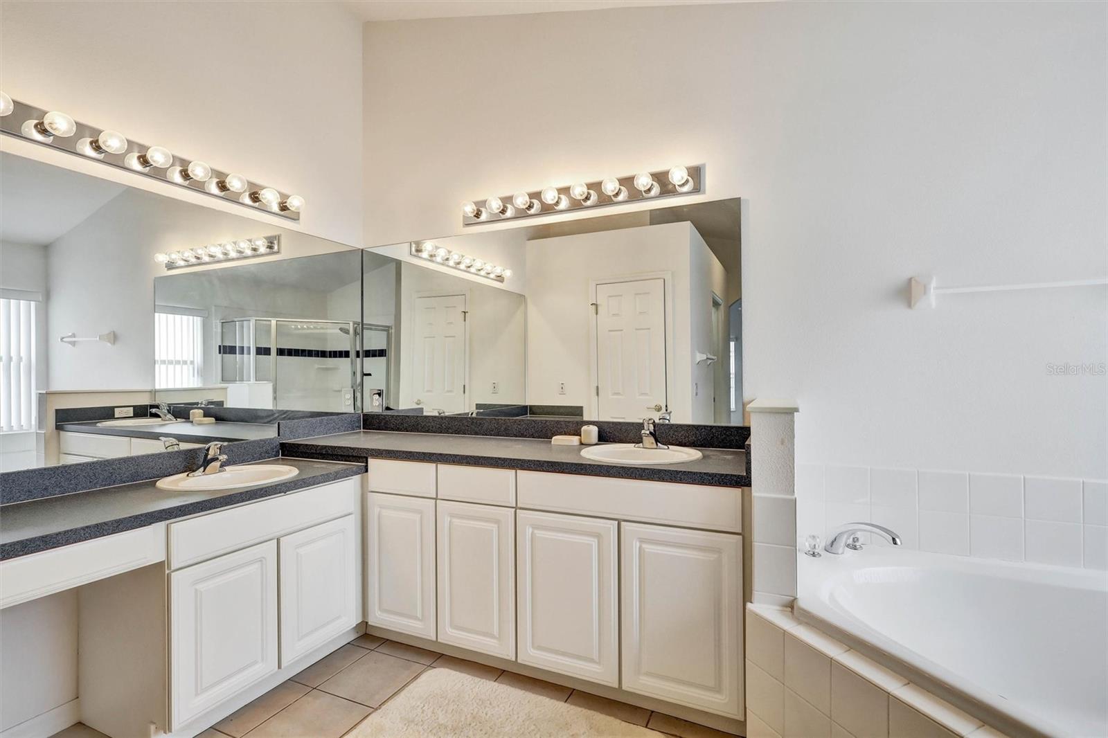 101 KILDRUMMY DR, DAVENPORT, FL, 33896