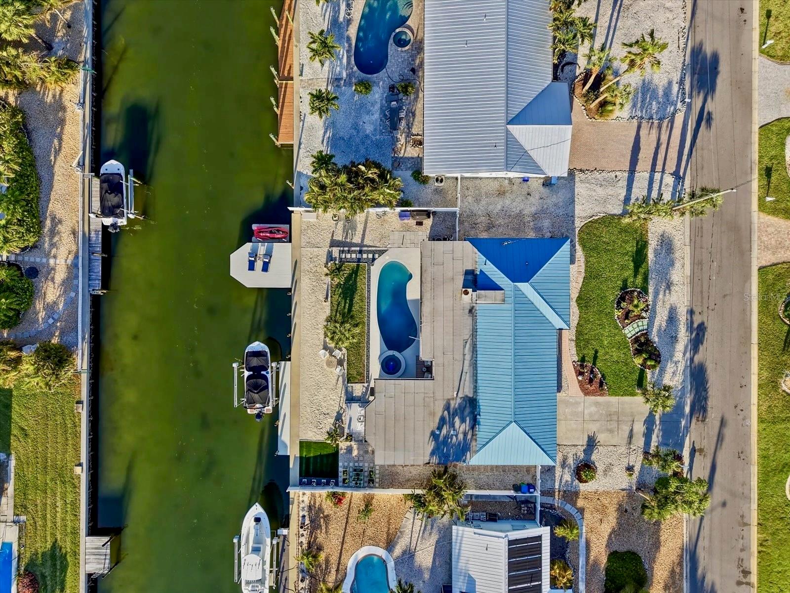 617 DUNDEE LN, HOLMES BEACH, FL, 34217