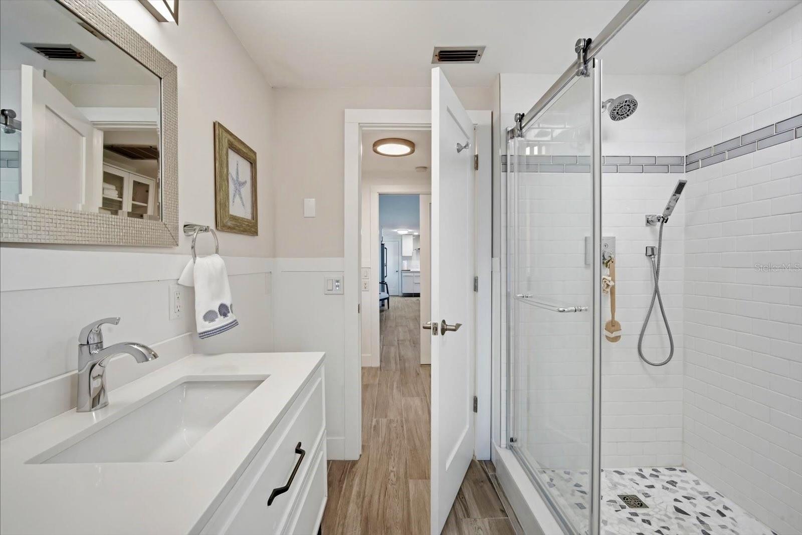 617 DUNDEE LN, HOLMES BEACH, FL, 34217