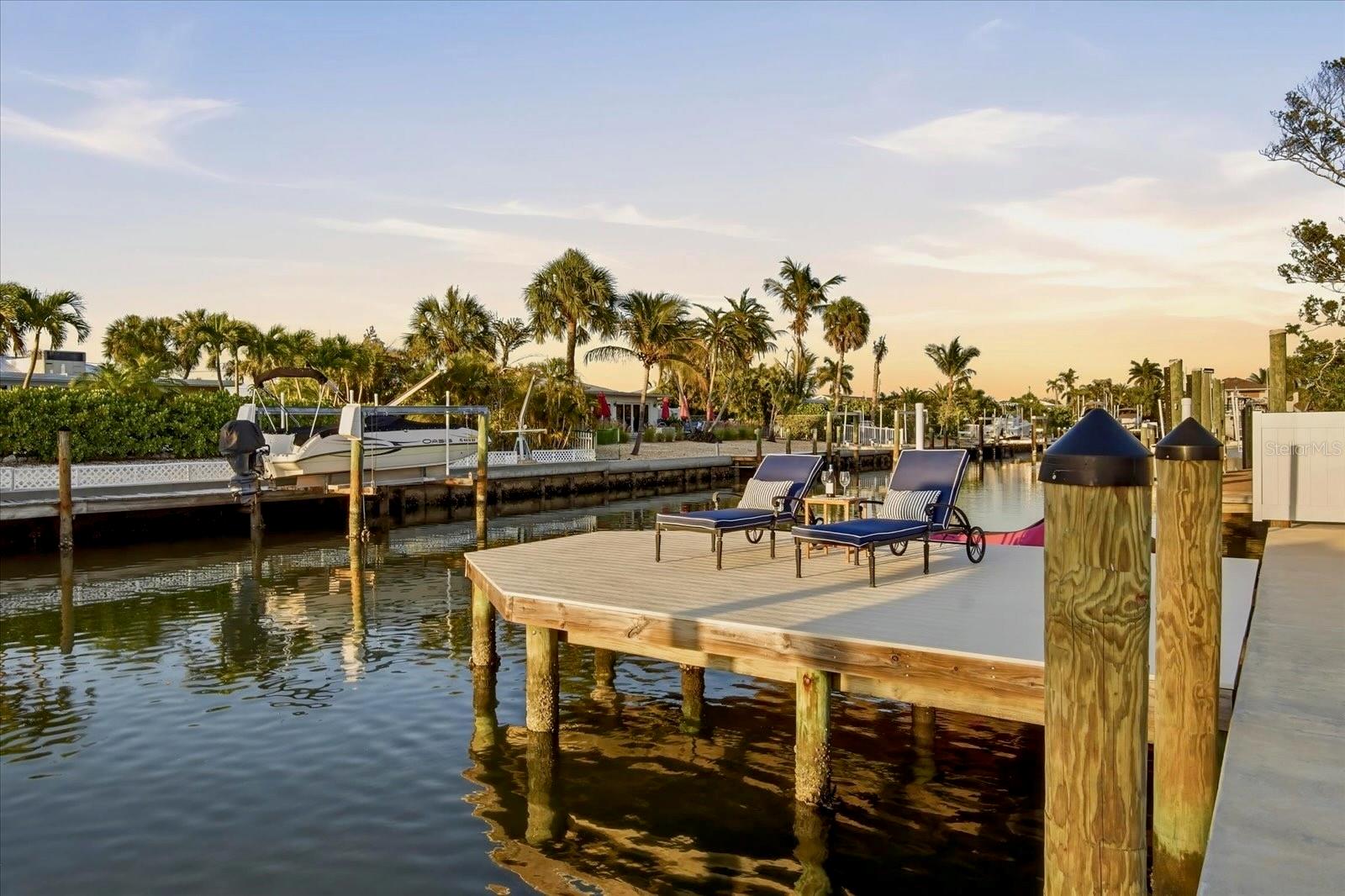 617 DUNDEE LN, HOLMES BEACH, FL, 34217