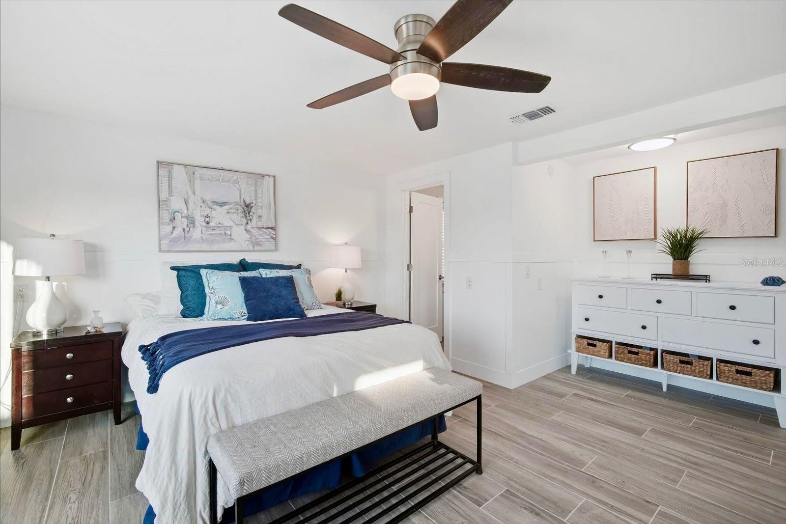 617 DUNDEE LN, HOLMES BEACH, FL, 34217