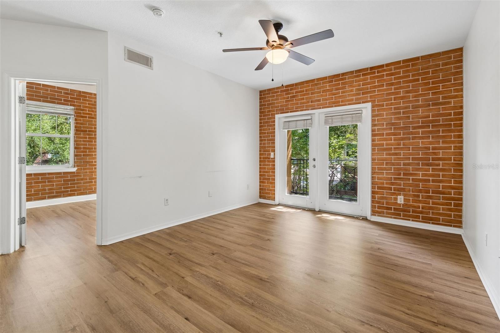 2010 E PALM AVE #14202, TAMPA, FL, 33605