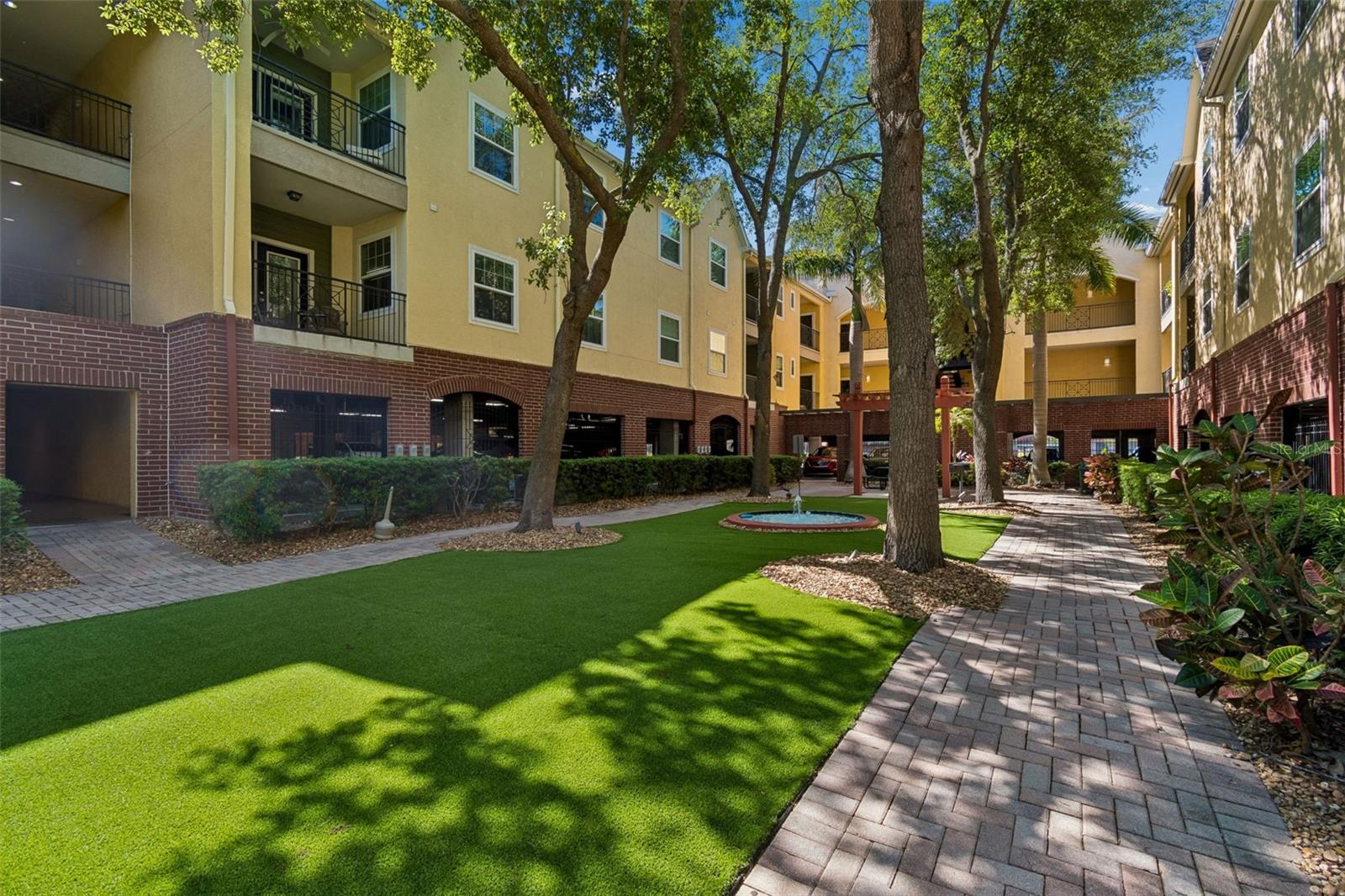 2010 E PALM AVE #14202, TAMPA, FL, 33605