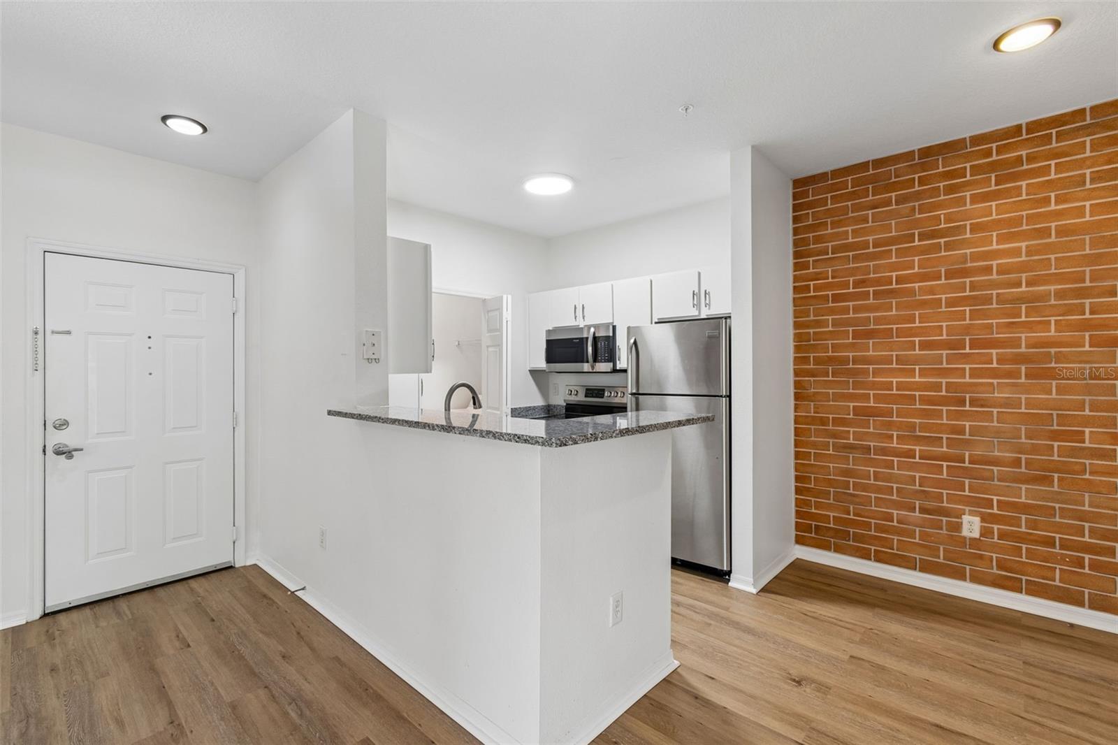 2010 E PALM AVE #14202, TAMPA, FL, 33605