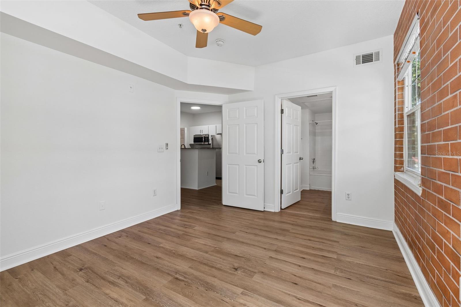 2010 E PALM AVE #14202, TAMPA, FL, 33605