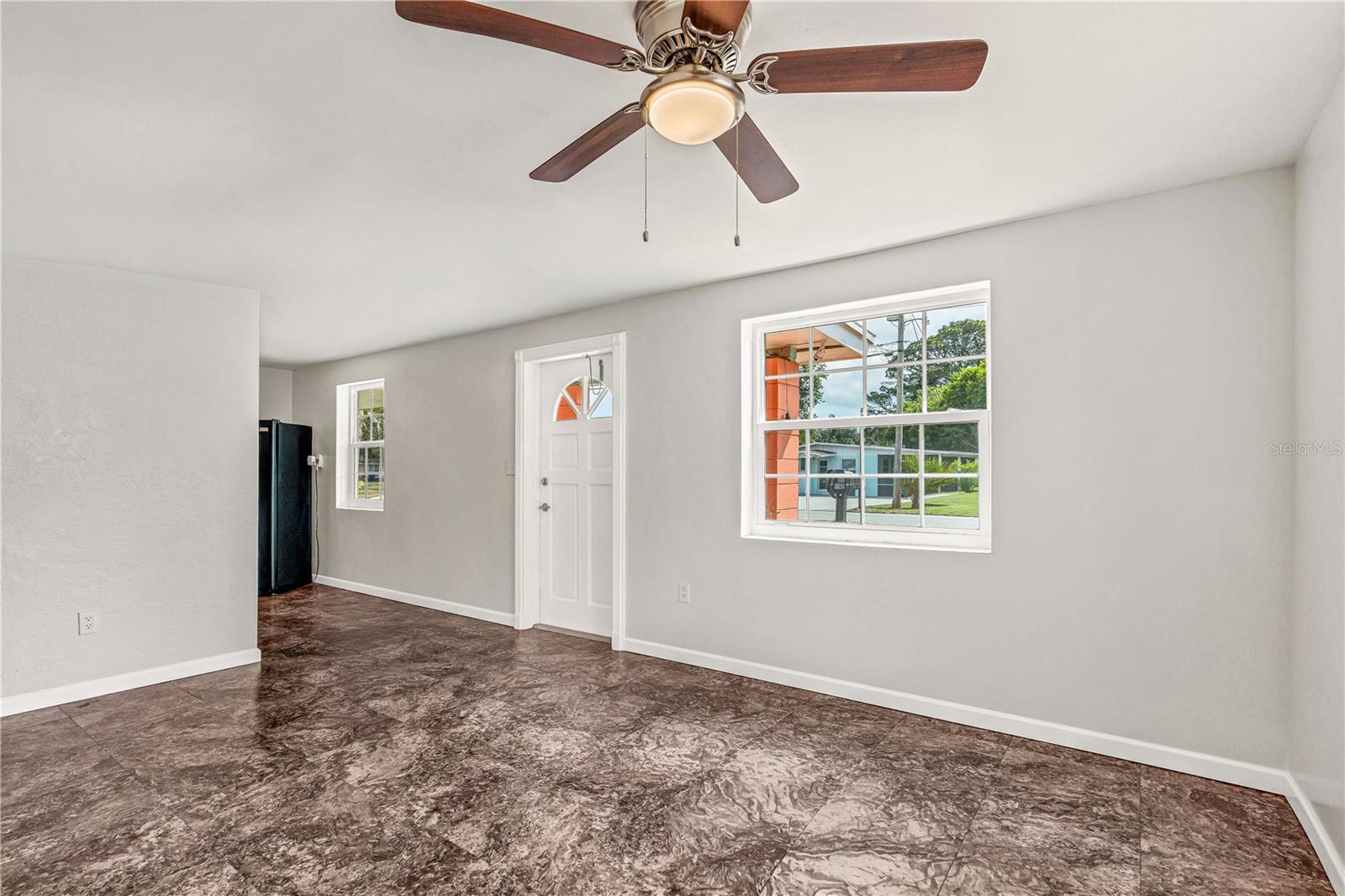 916 FLAGLER AVE, EDGEWATER, FL, 32132