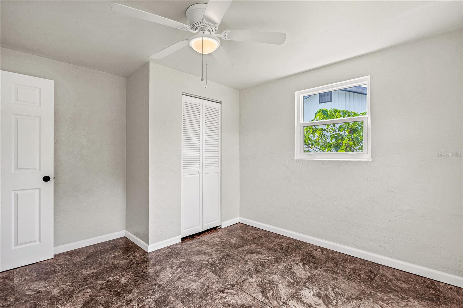 916 FLAGLER AVE, EDGEWATER, FL, 32132