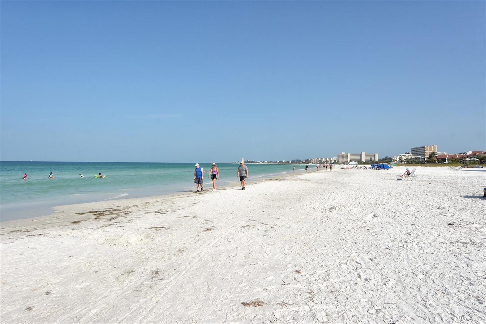 1215 S PORTOFINO DR #107, SARASOTA, FL, 34242