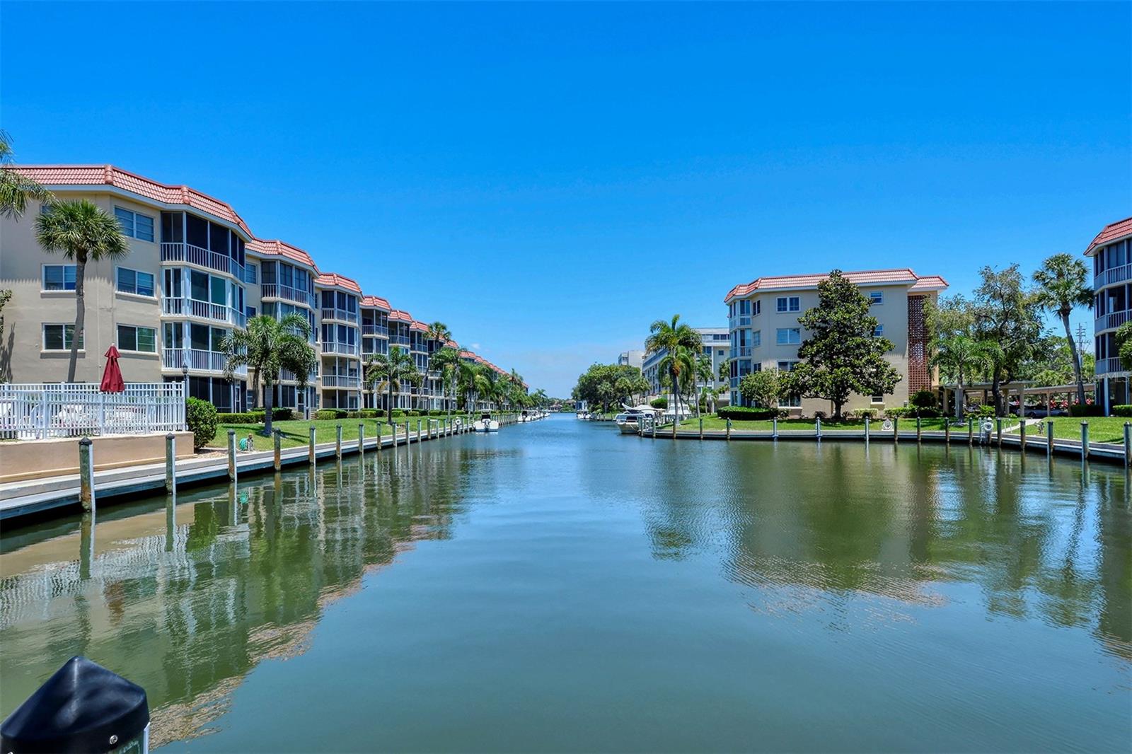 1215 S PORTOFINO DR #107, SARASOTA, FL, 34242