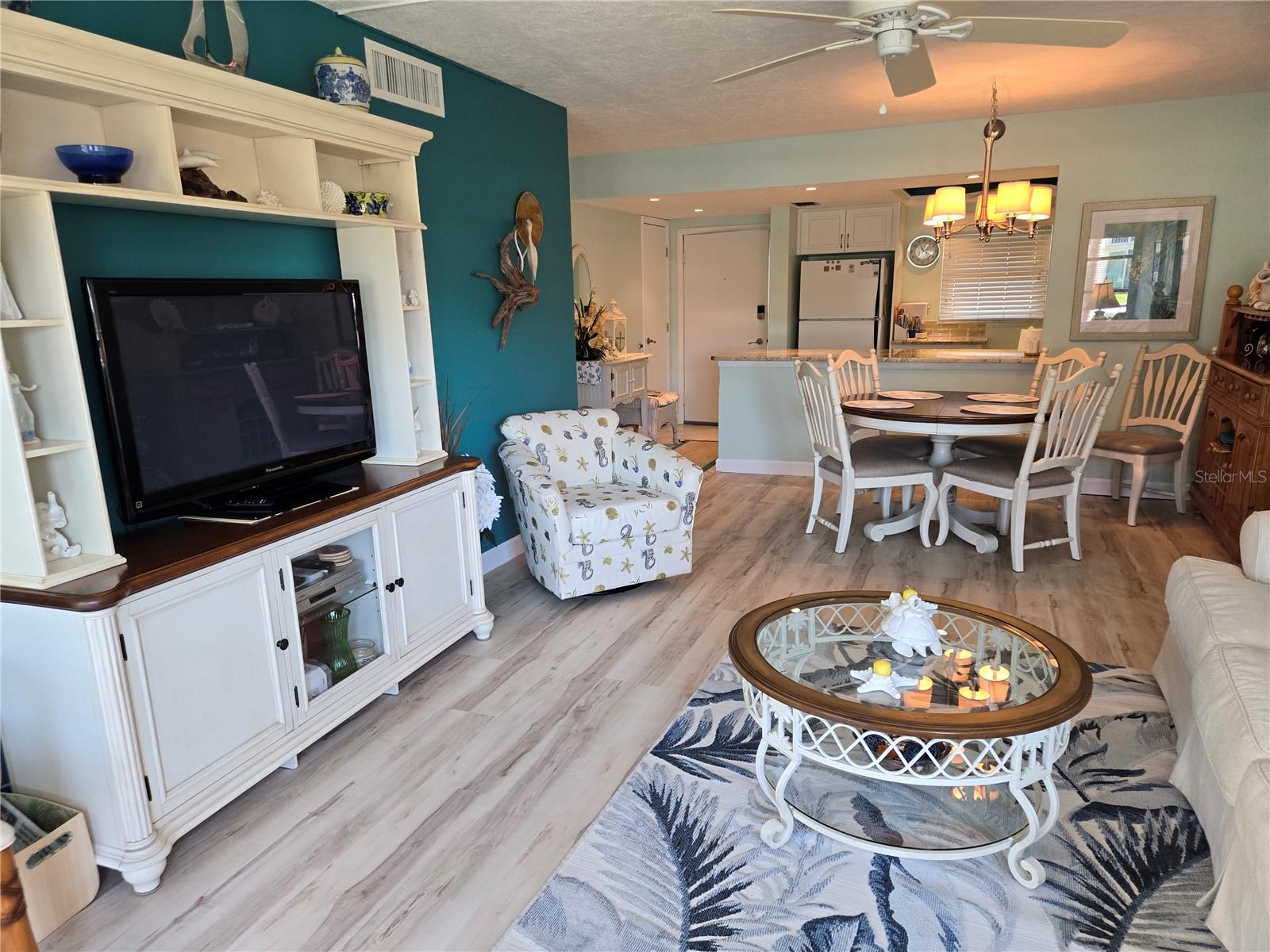 1215 S PORTOFINO DR #107, SARASOTA, FL, 34242