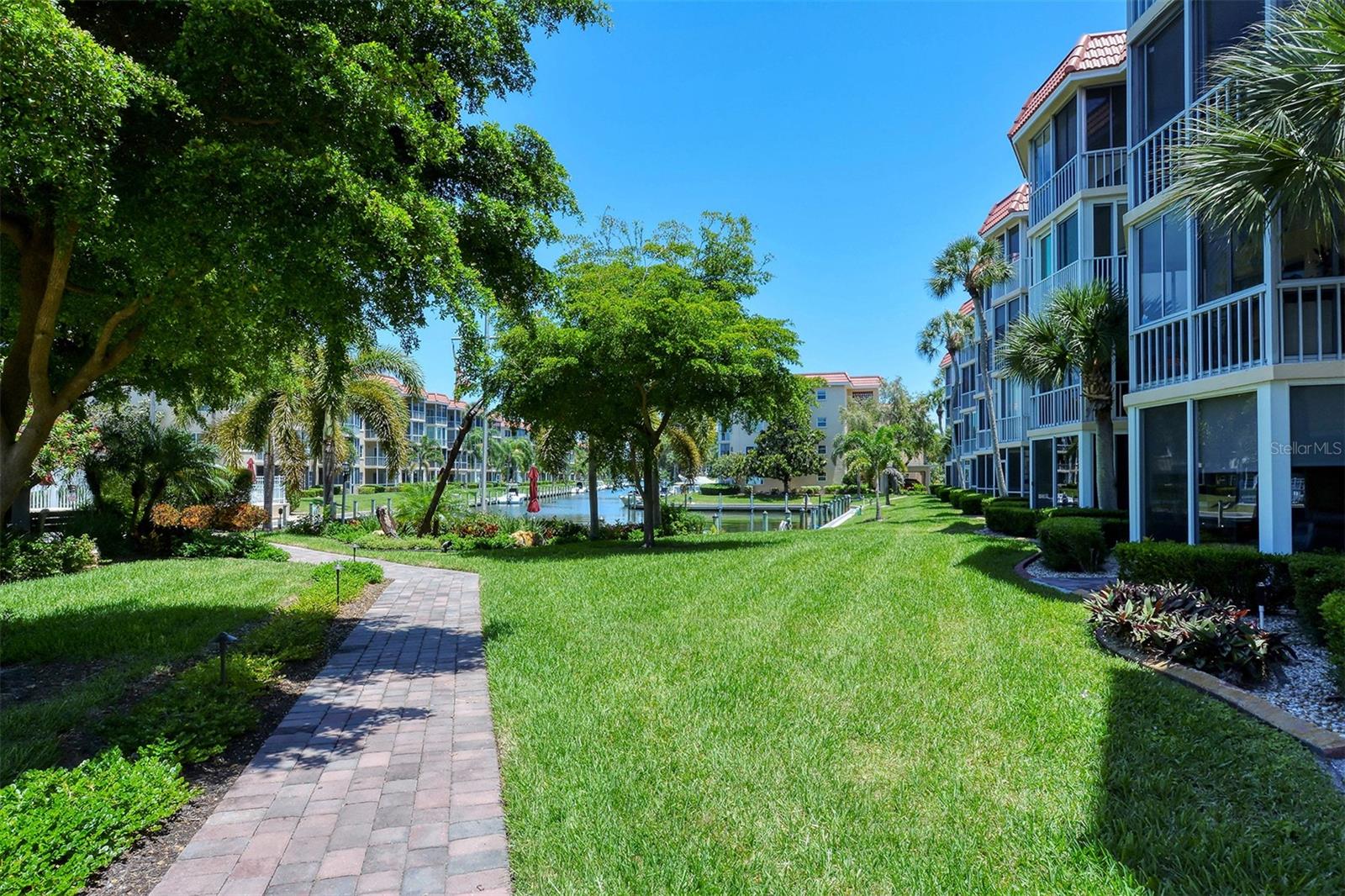 1215 S PORTOFINO DR #107, SARASOTA, FL, 34242