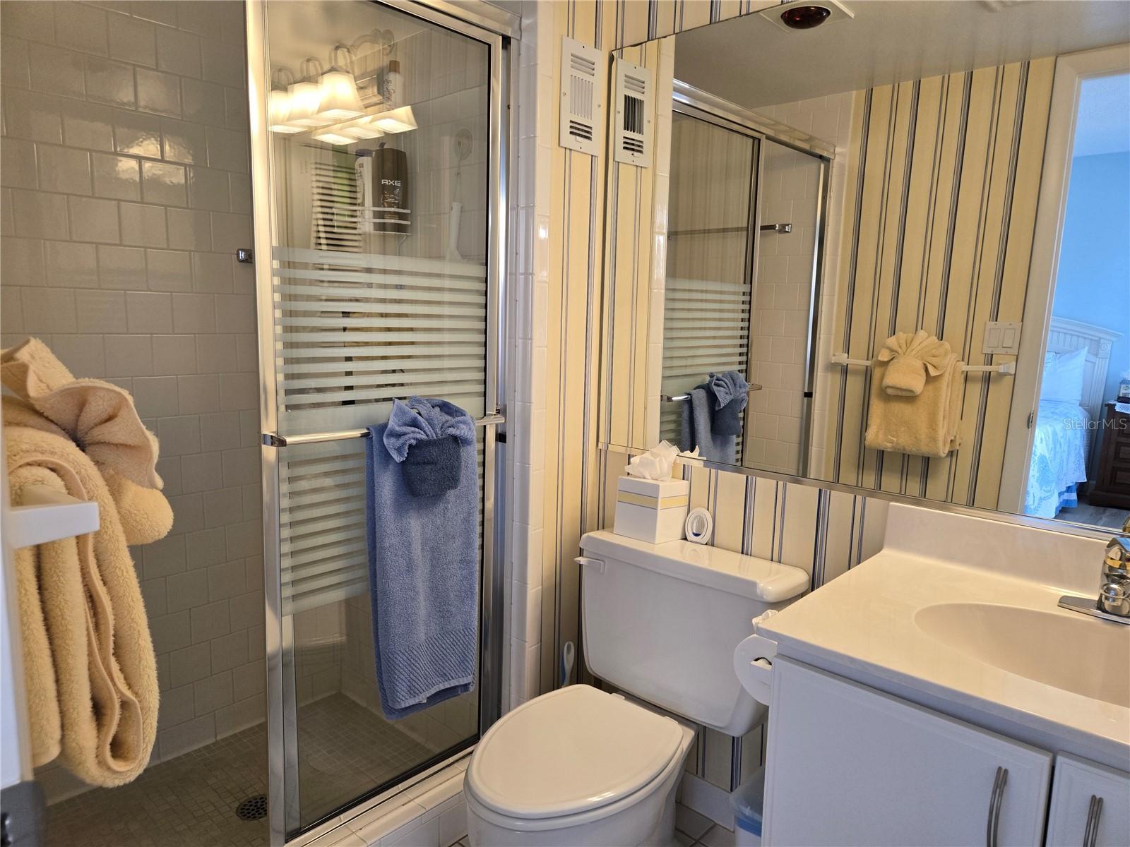 1215 S PORTOFINO DR #107, SARASOTA, FL, 34242