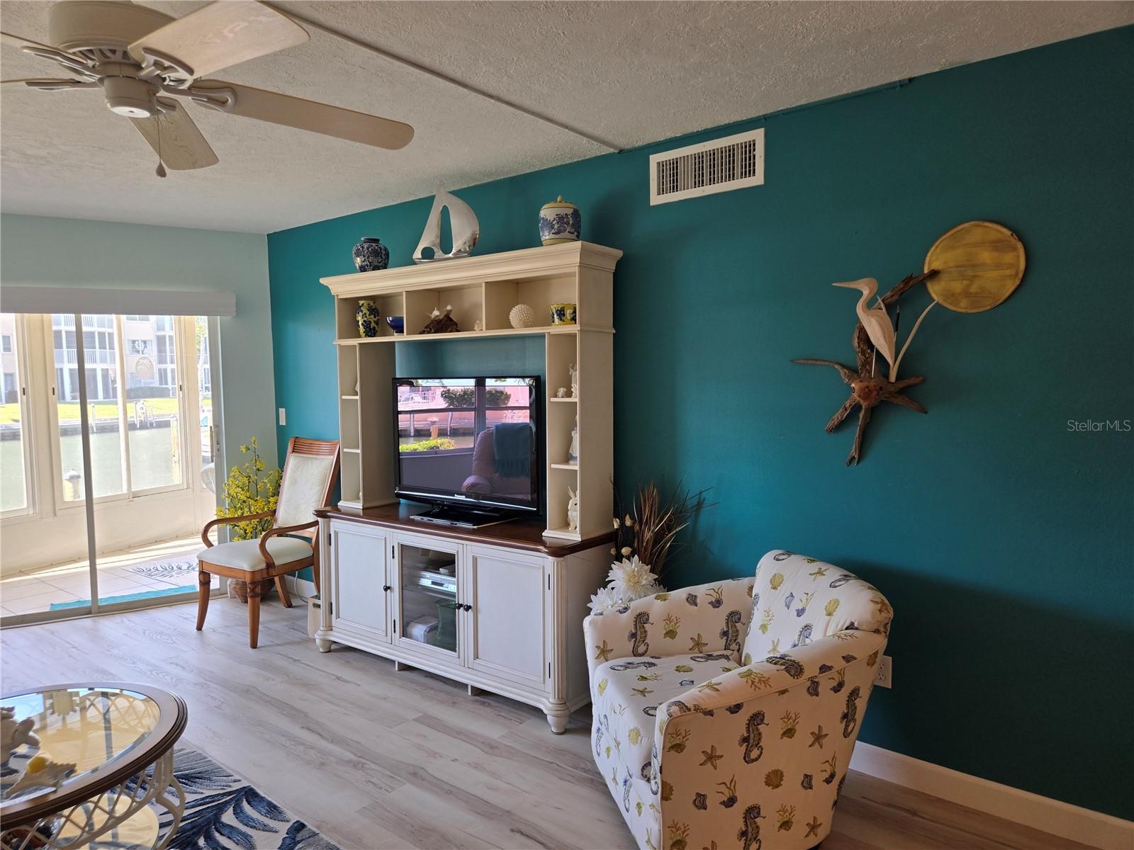 1215 S PORTOFINO DR #107, SARASOTA, FL, 34242