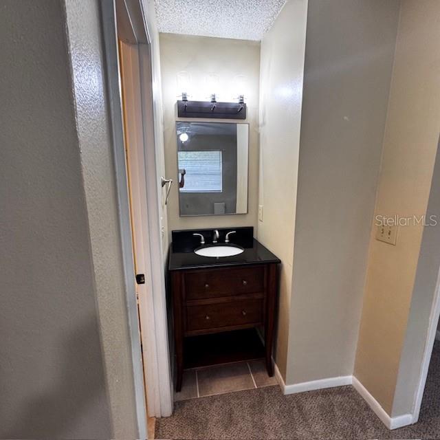 10128 LAKE OAK CIR, TAMPA, FL, 33624