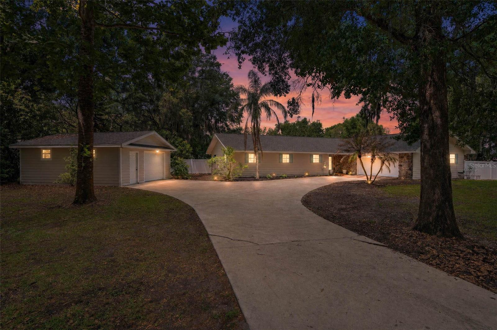 18425 STATE ROAD 44, EUSTIS, FL, 32736