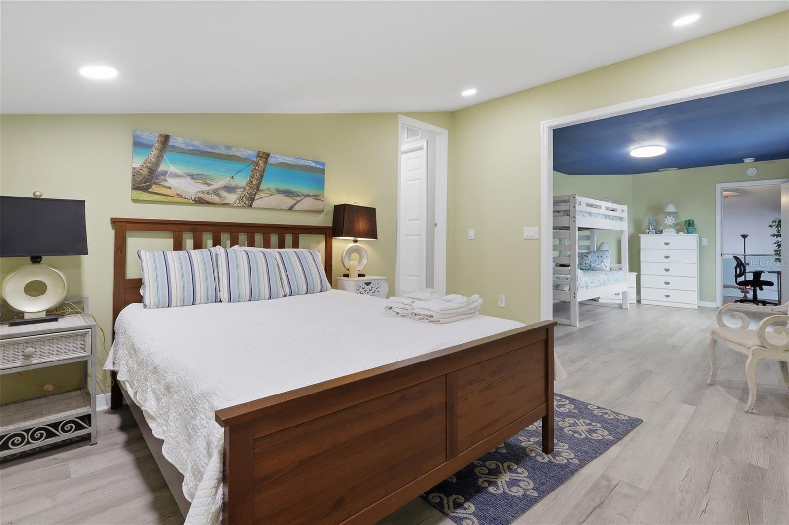 19937 GULF BLVD #B3, INDIAN SHORES, FL, 33785