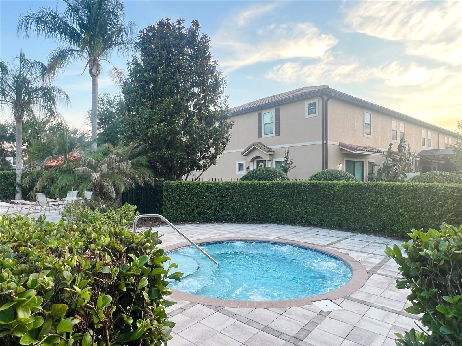 8213 PRESTBURY DR, ORLANDO, FL, 32832