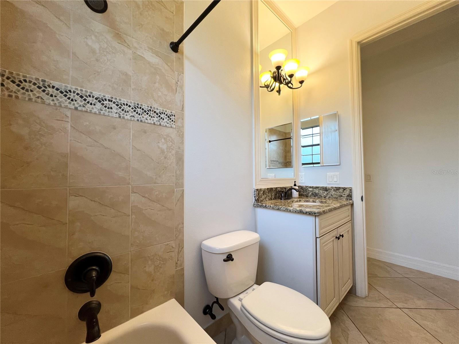 8213 PRESTBURY DR, ORLANDO, FL, 32832