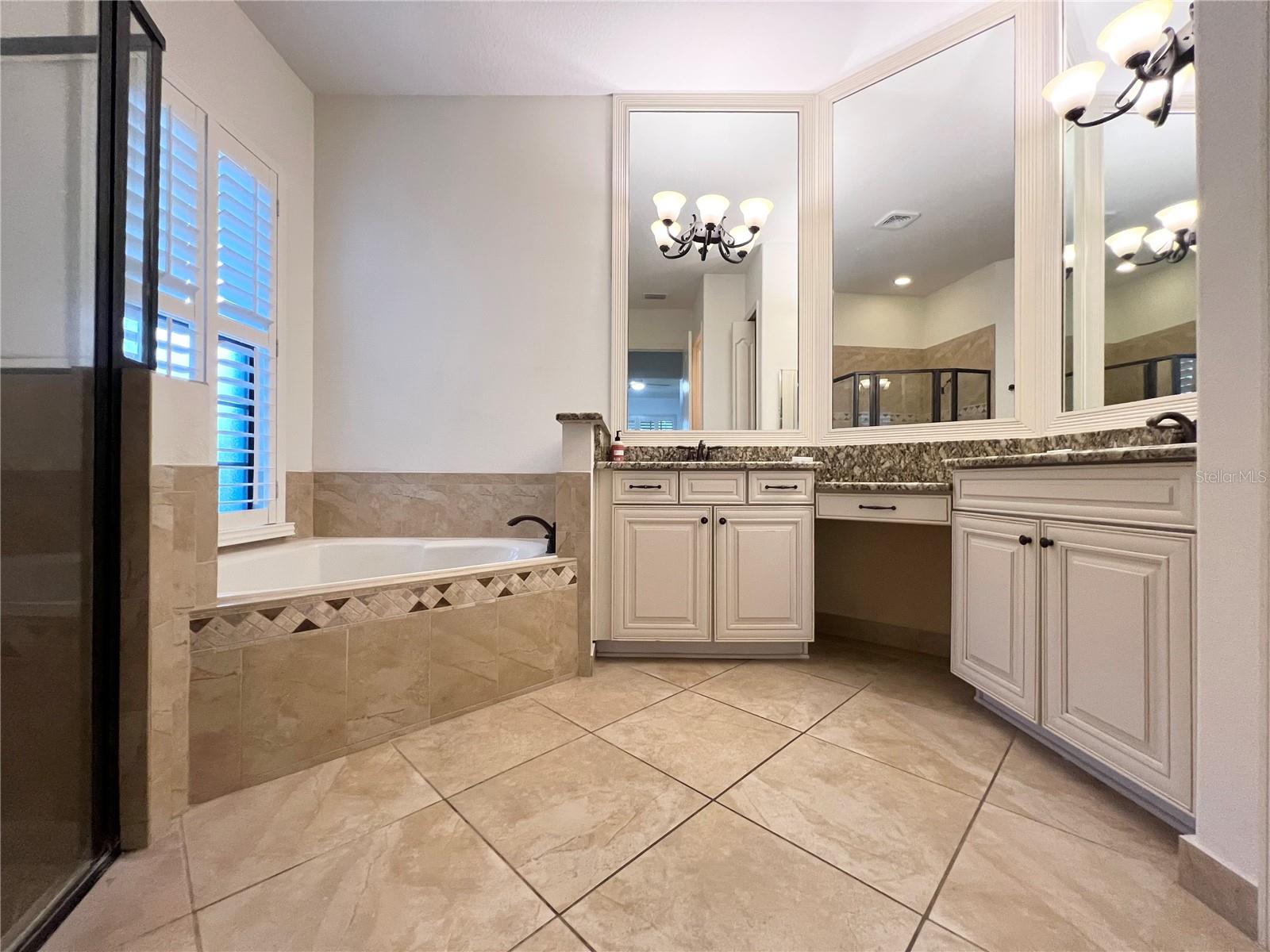 8213 PRESTBURY DR, ORLANDO, FL, 32832