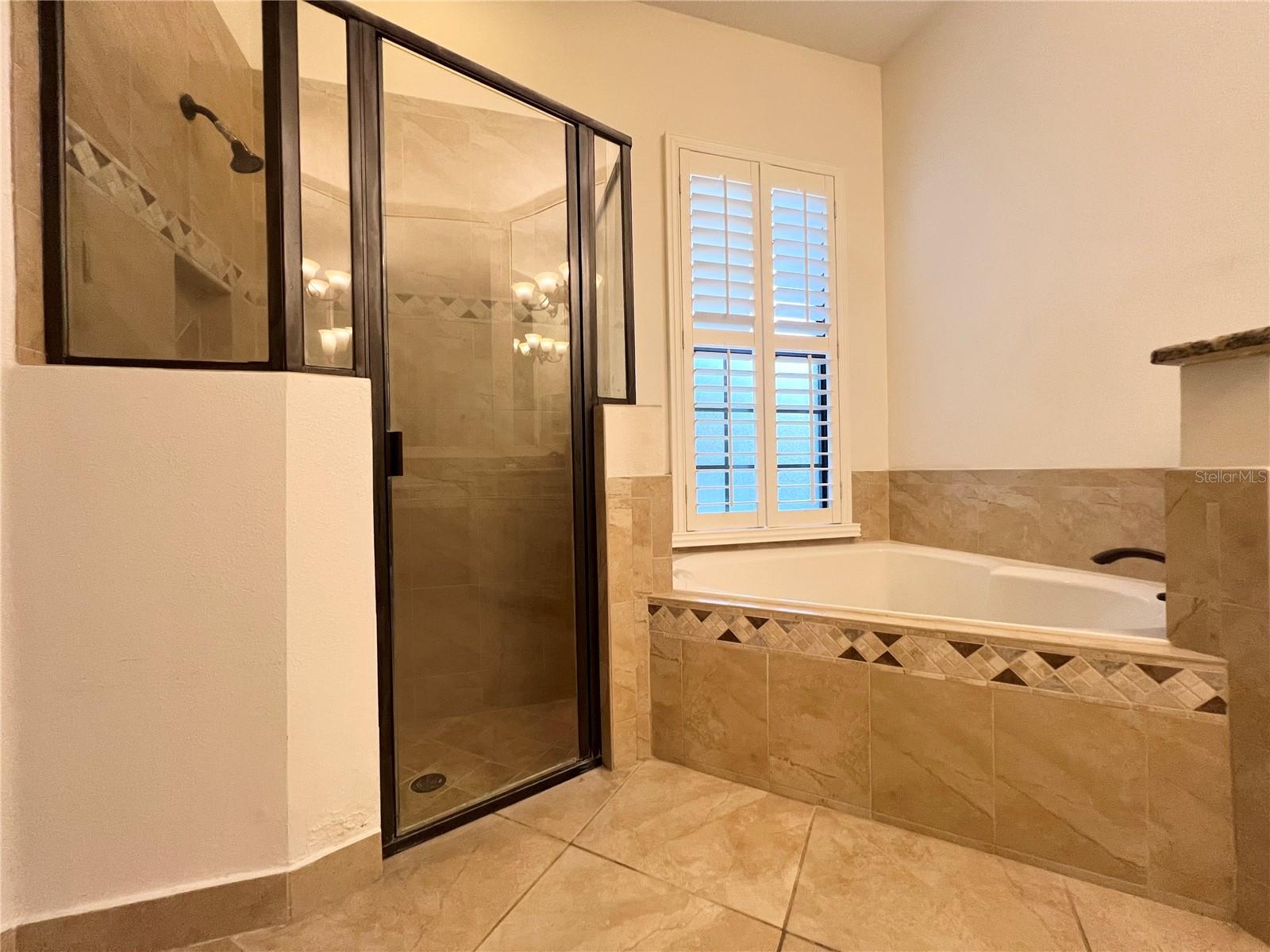 8213 PRESTBURY DR, ORLANDO, FL, 32832