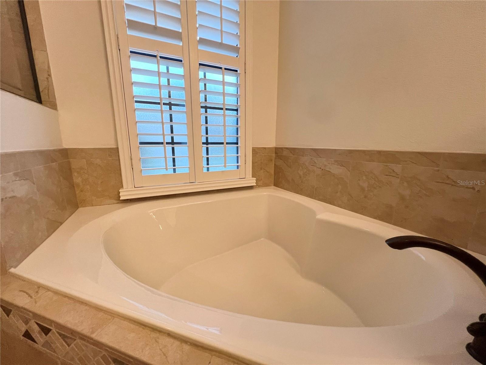 8213 PRESTBURY DR, ORLANDO, FL, 32832